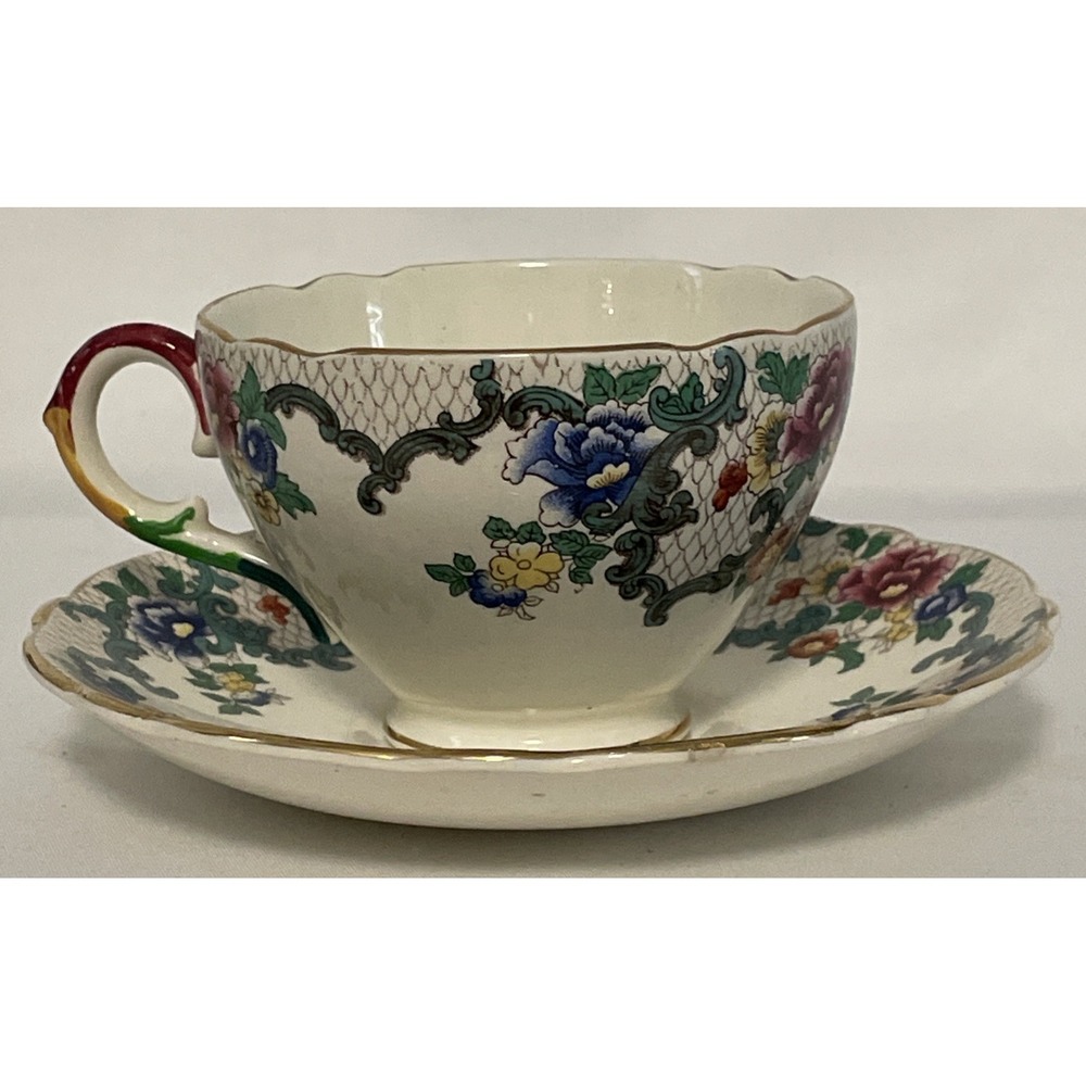 Vintage Royal Cauldon Victoria 2 Cups & Saucers Scalloped 22k Gold Edging Floral - Picture 7 of 16